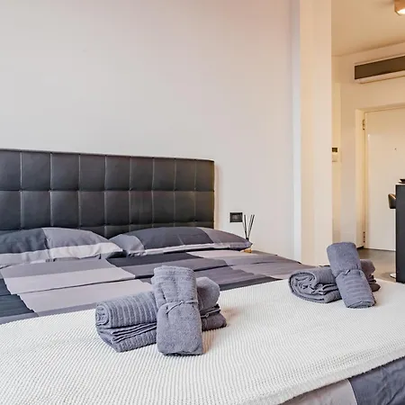 Exclusive Led House Corso Apartmán *